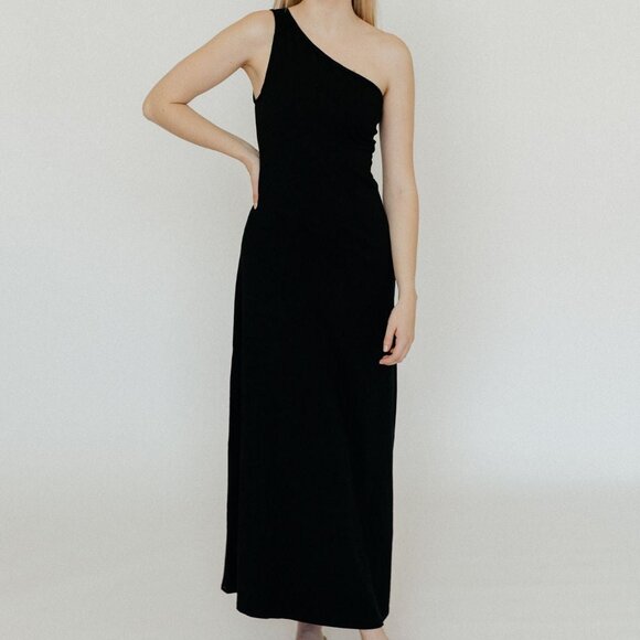 Xírena Genevieve Dress in Black - Picture 1 of 3